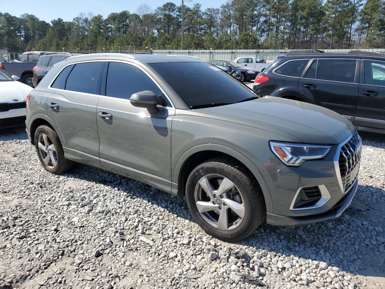 Photo 3 VIN: WA1BECF39L1007986 - AUDI Q3 