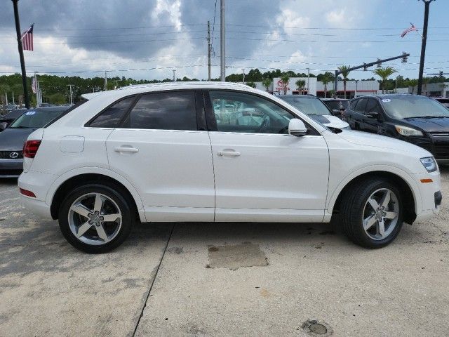 Photo 2 VIN: WA1BFCFS1FR008818 - AUDI Q3 