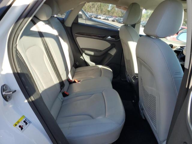 Photo 10 VIN: WA1BFCFS7FR014199 - AUDI Q3 PREMIUM 