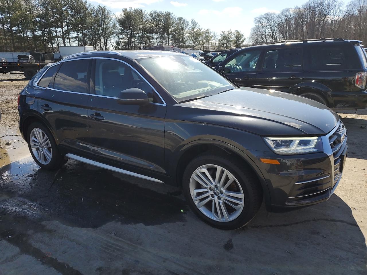 Photo 3 VIN: WA1BNAFY0J2206870 - AUDI Q5 