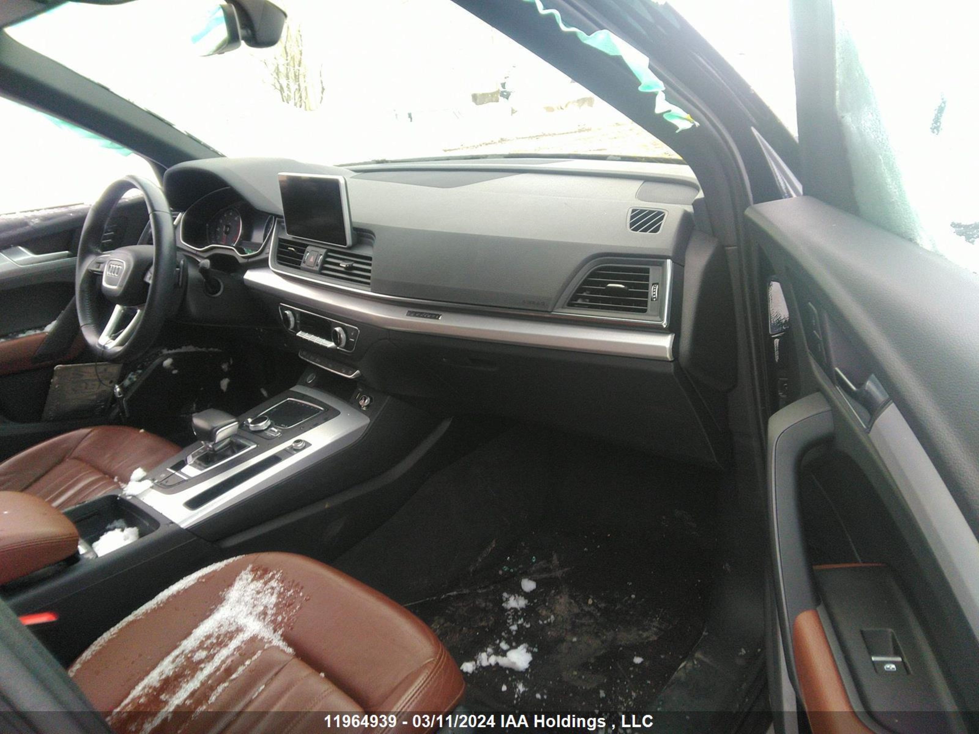 Photo 4 VIN: WA1BNAFY0J2207341 - AUDI Q5 