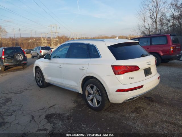 Photo 2 VIN: WA1BNAFY0J2214385 - AUDI Q5 