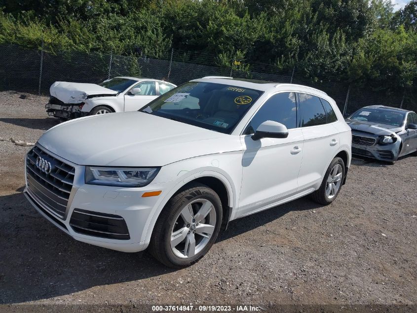 Photo 1 VIN: WA1BNAFY1J2129751 - AUDI Q5 