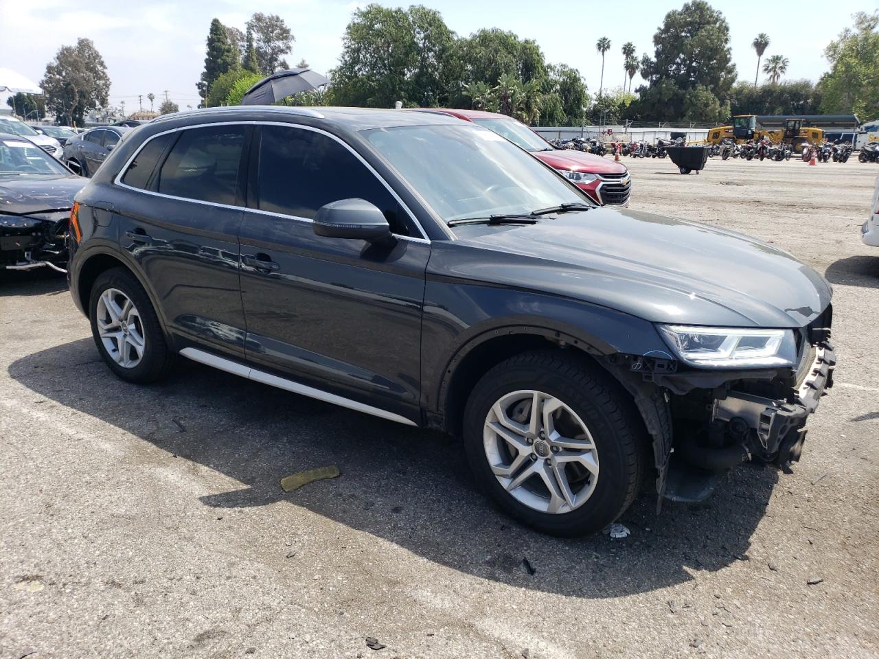 Photo 3 VIN: WA1BNAFY1J2220700 - AUDI Q5 