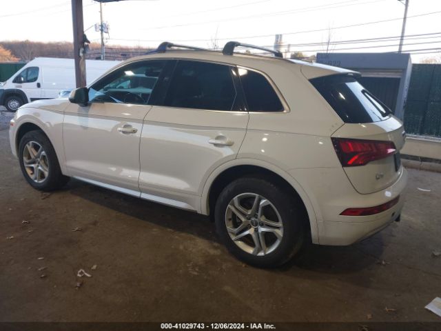 Photo 2 VIN: WA1BNAFY1J2220910 - AUDI Q5 