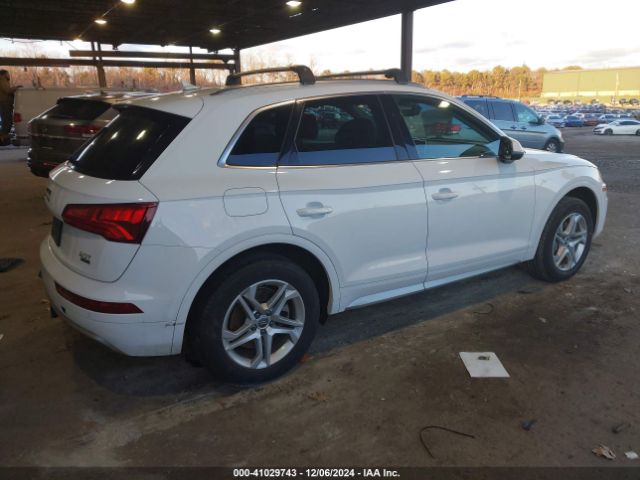 Photo 3 VIN: WA1BNAFY1J2220910 - AUDI Q5 