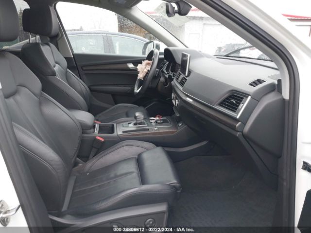 Photo 4 VIN: WA1BNAFY1J2221958 - AUDI Q5 