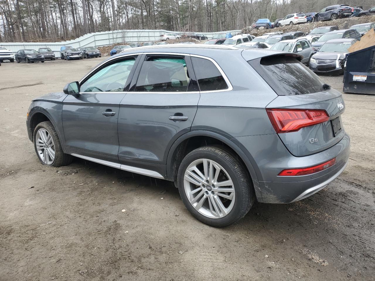 Photo 1 VIN: WA1BNAFY1L2065729 - AUDI Q5 