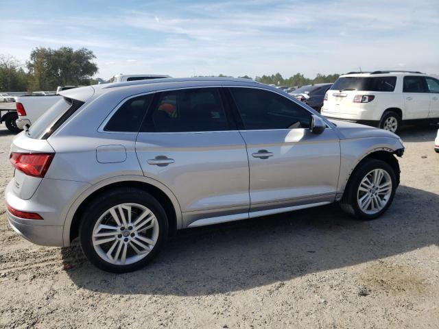 Photo 2 VIN: WA1BNAFY2J2098817 - AUDI Q5 