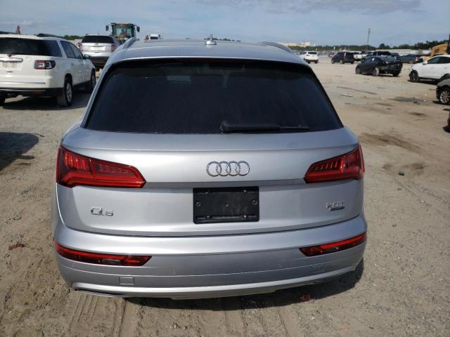 Photo 5 VIN: WA1BNAFY2J2098817 - AUDI Q5 