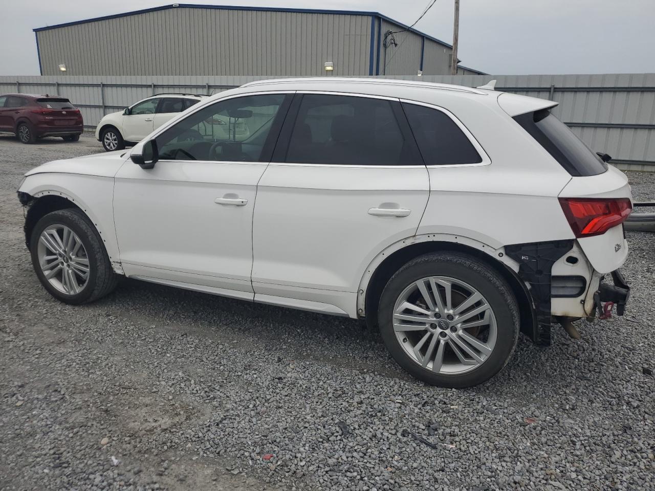 Photo 1 VIN: WA1BNAFY2J2116815 - AUDI Q5 