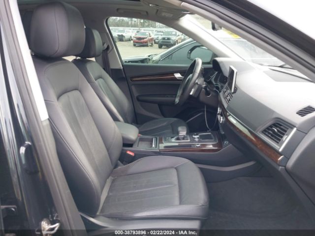 Photo 4 VIN: WA1BNAFY2J2234010 - AUDI Q5 