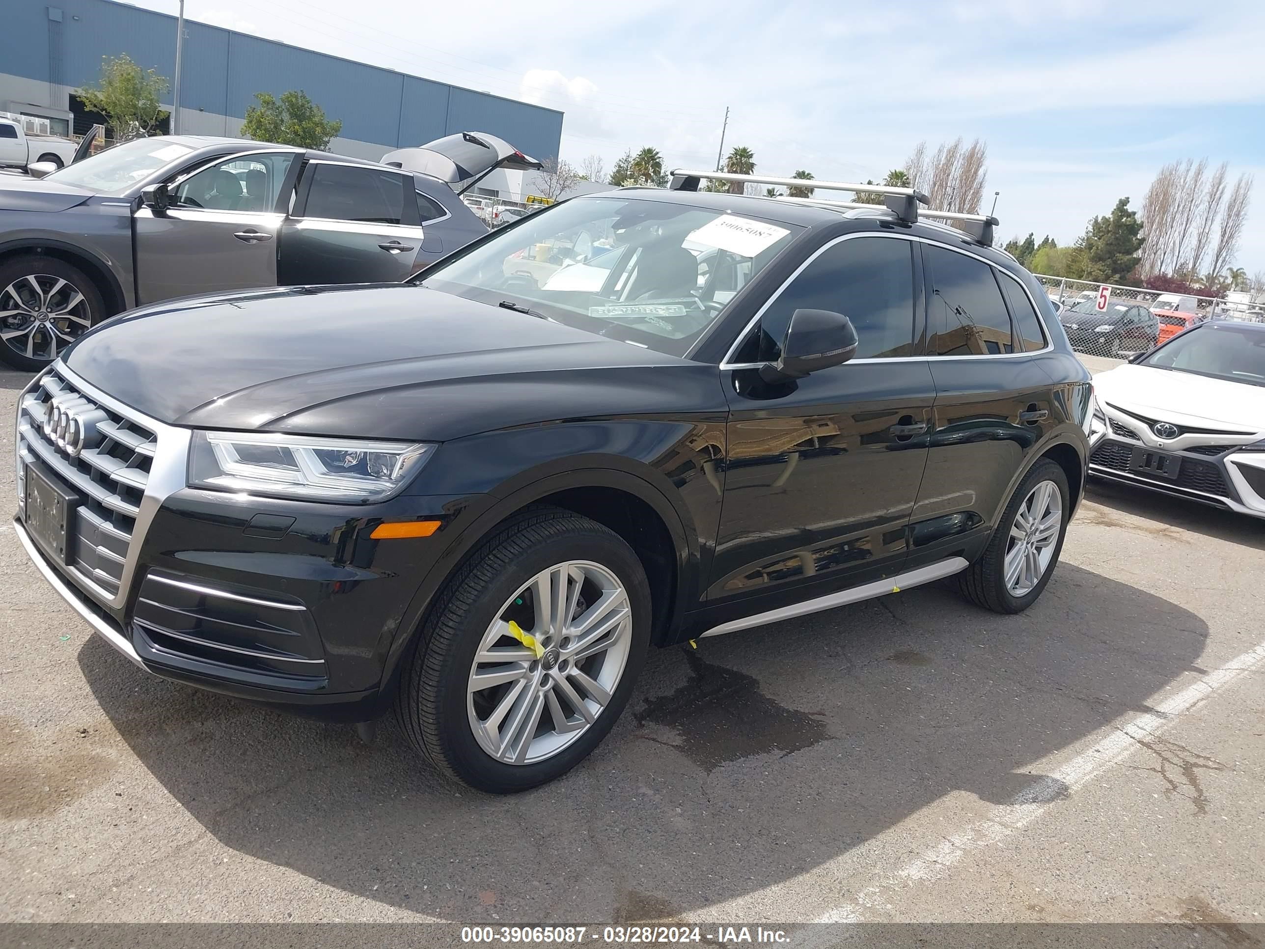 Photo 1 VIN: WA1BNAFY2K2036903 - AUDI Q5 