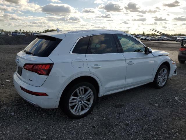 Photo 2 VIN: WA1BNAFY2L2042444 - AUDI Q5 