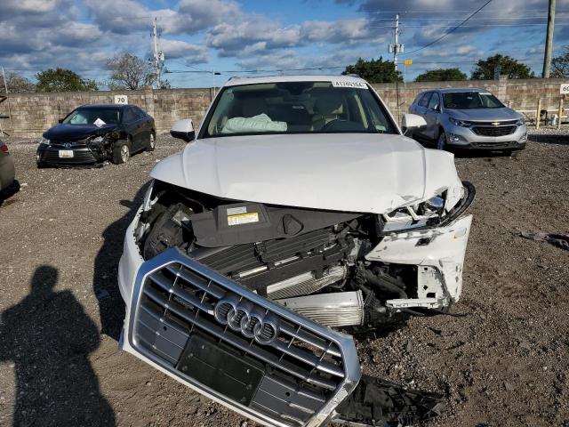 Photo 4 VIN: WA1BNAFY2L2042444 - AUDI Q5 