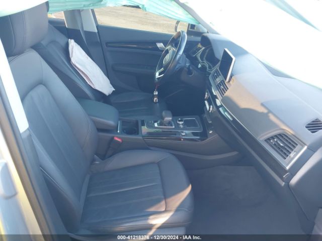 Photo 4 VIN: WA1BNAFY2L2063164 - AUDI Q5 