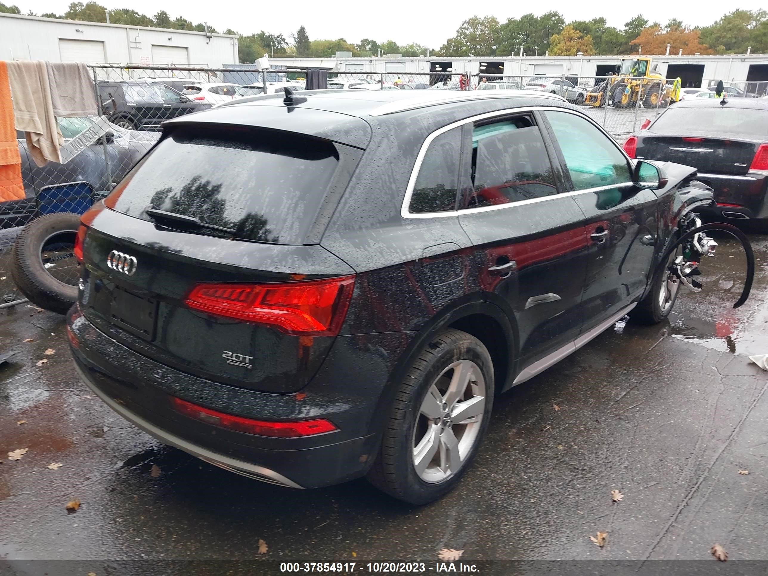 Photo 3 VIN: WA1BNAFY3J2004444 - AUDI Q5 