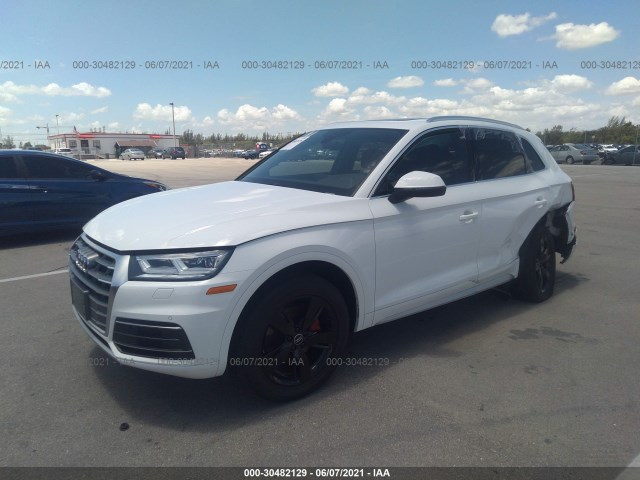 Photo 1 VIN: WA1BNAFY3J2075871 - AUDI Q5 