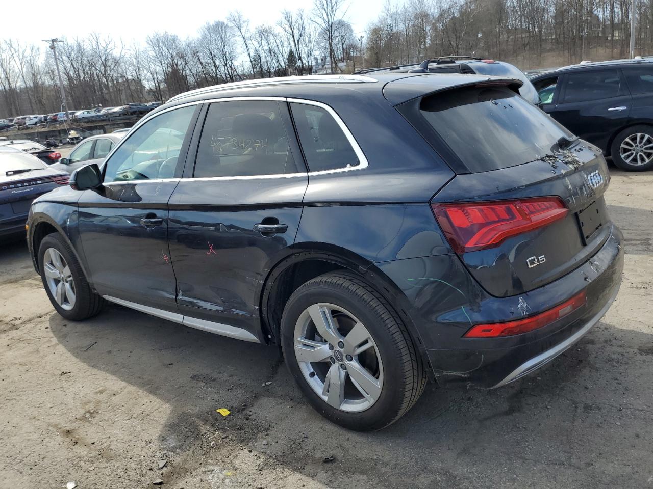 Photo 1 VIN: WA1BNAFY3K2130577 - AUDI Q5 