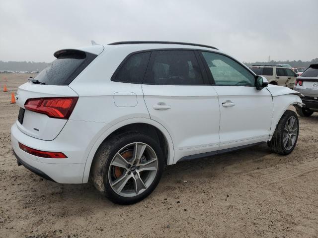 Photo 2 VIN: WA1BNAFY3L2080734 - AUDI Q5 