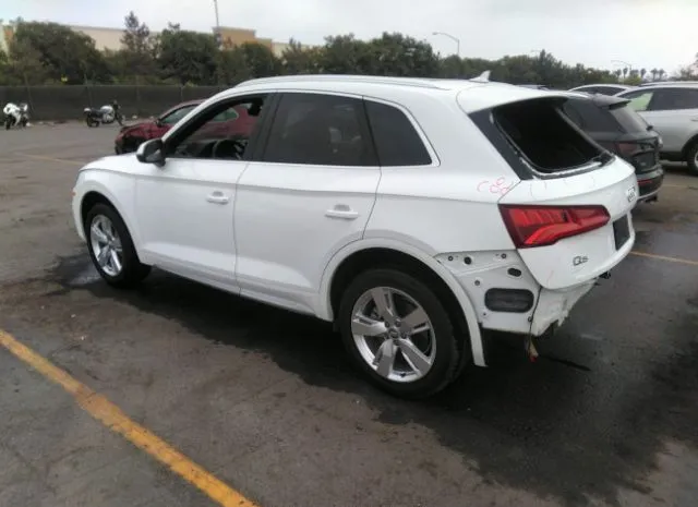 Photo 2 VIN: WA1BNAFY4J2065009 - AUDI Q5 