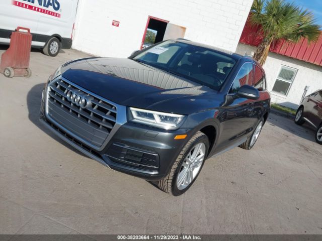 Photo 1 VIN: WA1BNAFY4J2067813 - AUDI Q5 