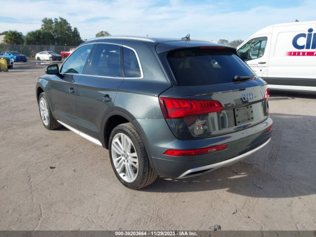 Photo 2 VIN: WA1BNAFY4J2067813 - AUDI Q5 