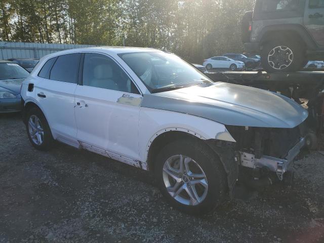 Photo 3 VIN: WA1BNAFY4J2120560 - AUDI Q5 