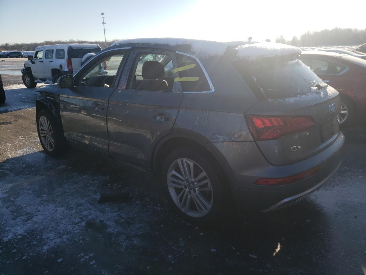 Photo 1 VIN: WA1BNAFY4J2162081 - AUDI Q5 