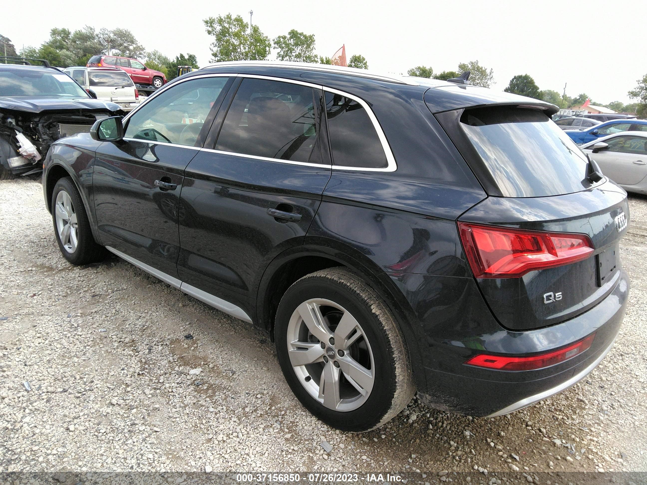 Photo 2 VIN: WA1BNAFY4K2027586 - AUDI Q5 