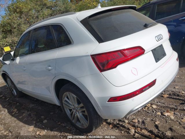 Photo 2 VIN: WA1BNAFY5J2110300 - AUDI Q5 