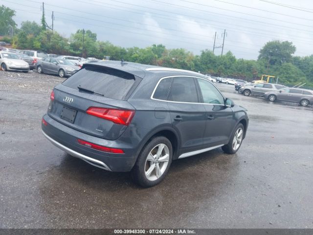 Photo 3 VIN: WA1BNAFY5L2079813 - AUDI Q5 