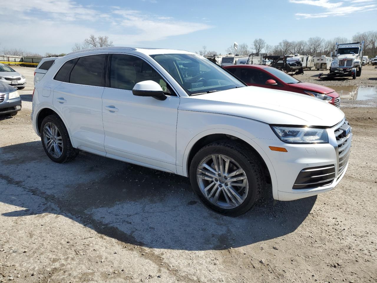 Photo 3 VIN: WA1BNAFY6J2088839 - AUDI Q5 