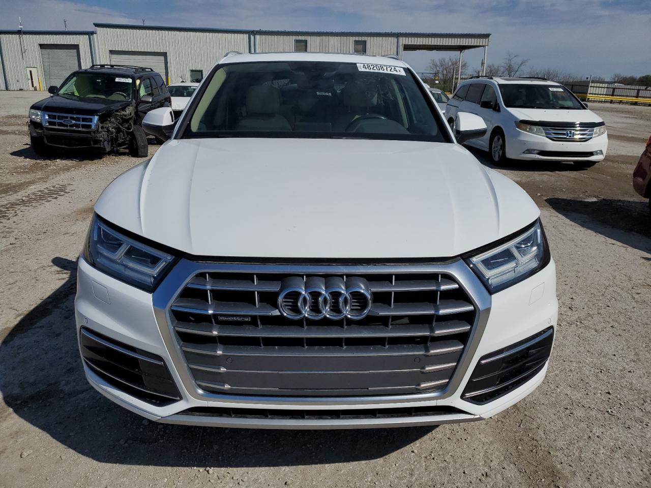 Photo 4 VIN: WA1BNAFY6J2088839 - AUDI Q5 