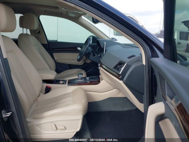 Photo 4 VIN: WA1BNAFY6J2168383 - AUDI Q5 