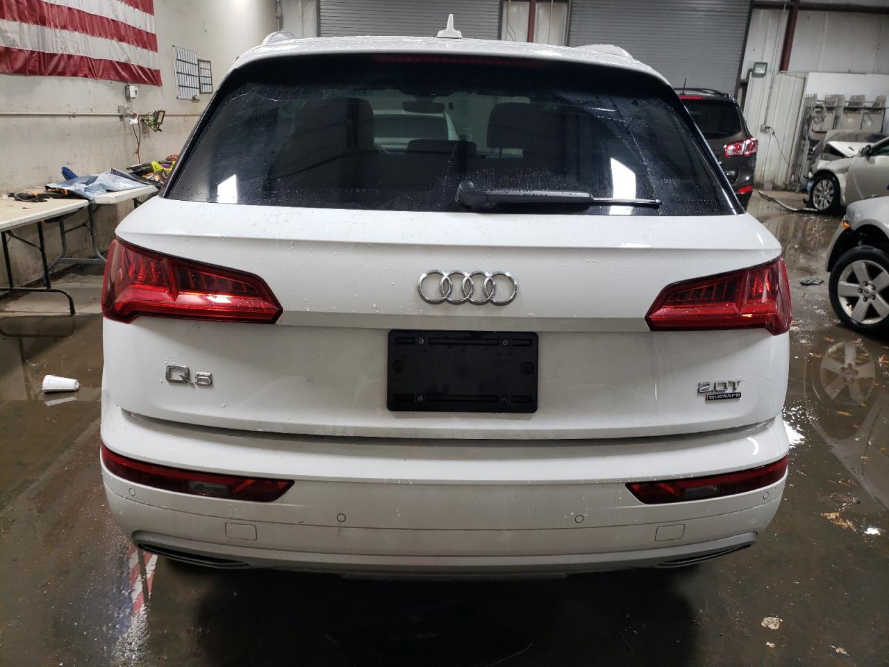 Photo 5 VIN: WA1BNAFY6J2187306 - AUDI Q5 