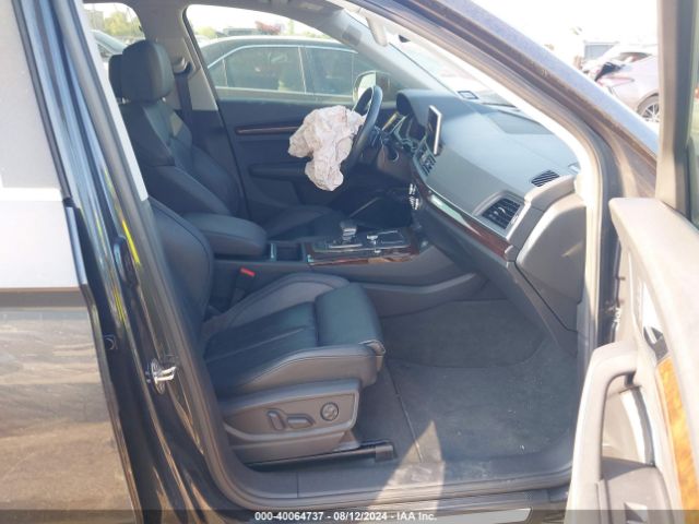 Photo 4 VIN: WA1BNAFY6J2191601 - AUDI Q5 