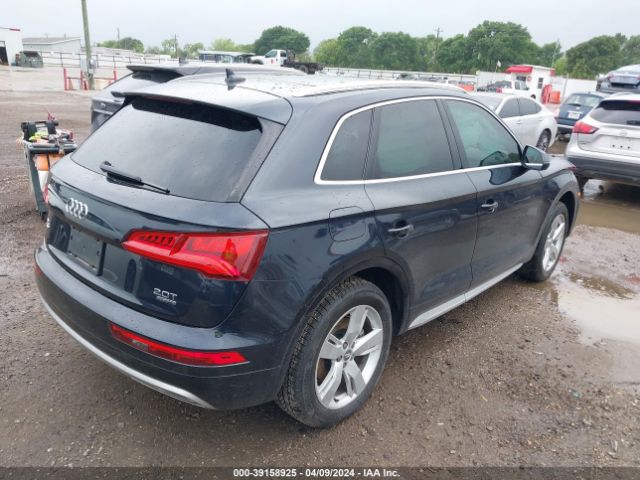 Photo 3 VIN: WA1BNAFY6J2205710 - AUDI Q5 