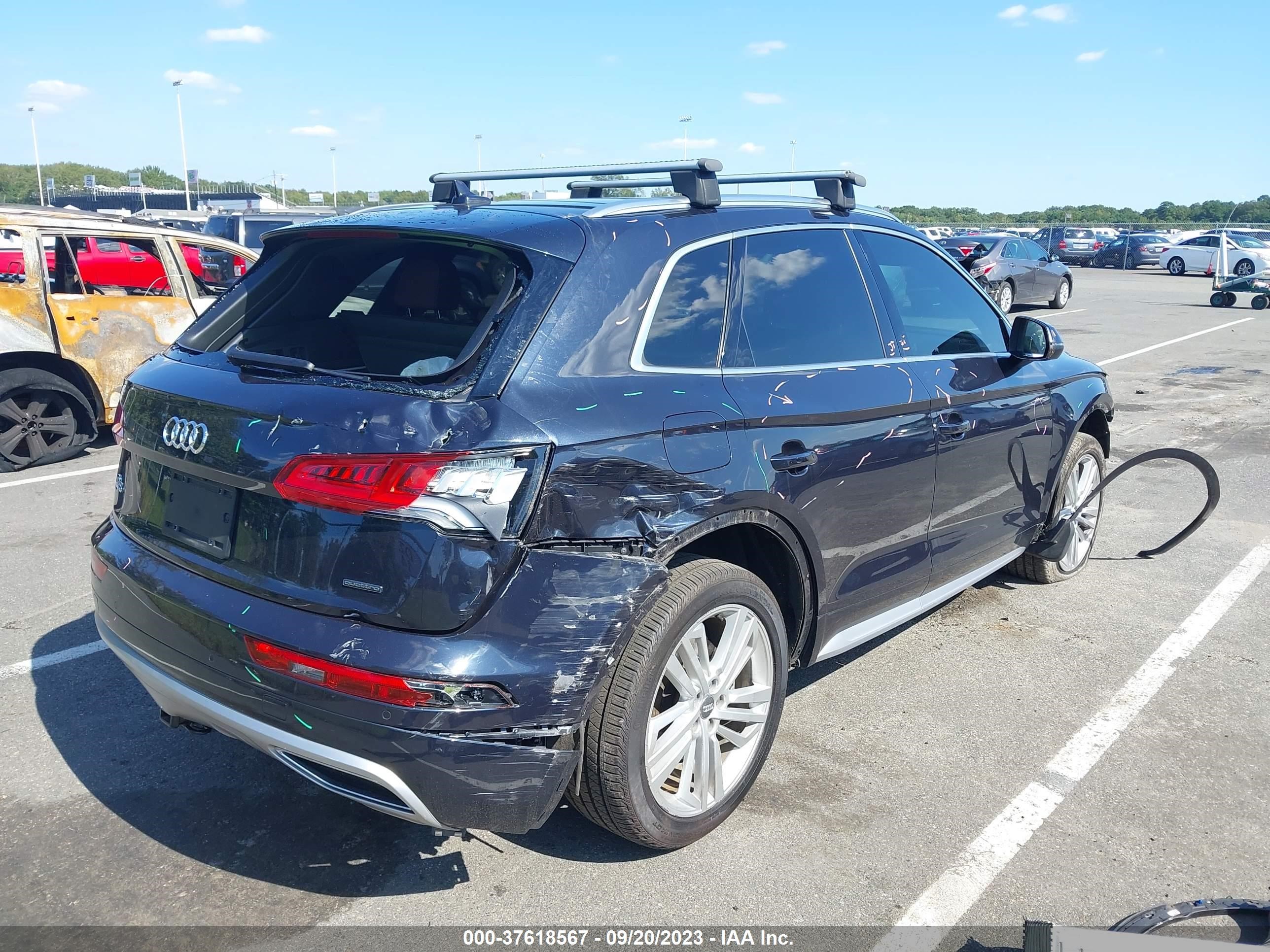 Photo 3 VIN: WA1BNAFY6K2017769 - AUDI Q5 