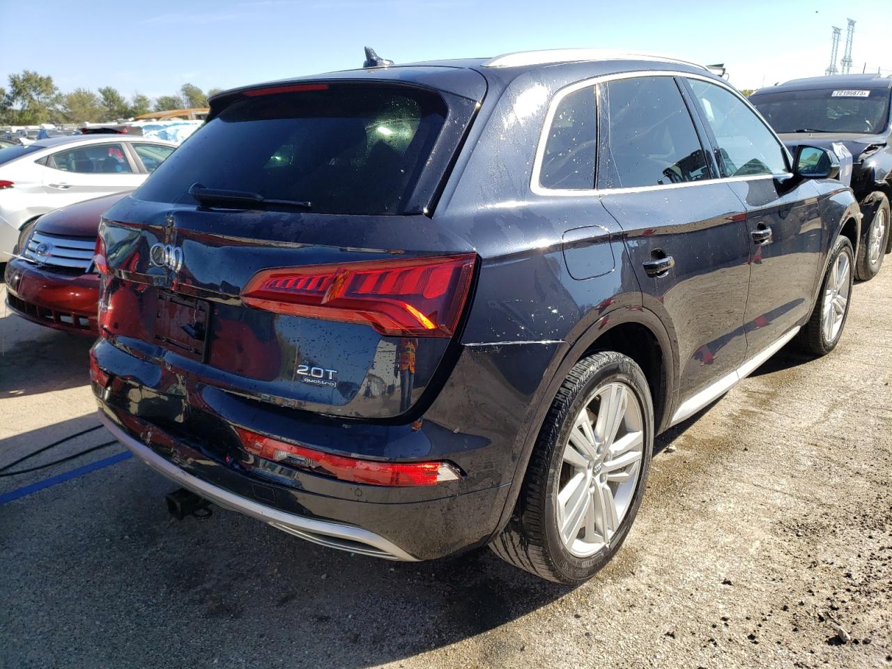 Photo 2 VIN: WA1BNAFY7J2209278 - AUDI Q5 