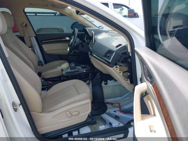 Photo 4 VIN: WA1BNAFY7J2222113 - AUDI Q5 