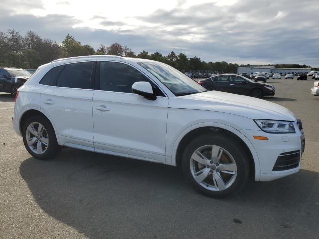 Photo 3 VIN: WA1BNAFY8J2015861 - AUDI Q5 PREMIUM 