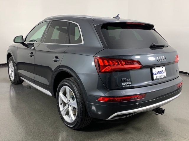 Photo 4 VIN: WA1BNAFY8J2062971 - AUDI Q5 