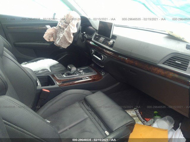 Photo 4 VIN: WA1BNAFY8J2105981 - AUDI Q5 