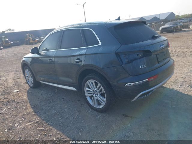 Photo 2 VIN: WA1BNAFY9J2011026 - AUDI Q5 