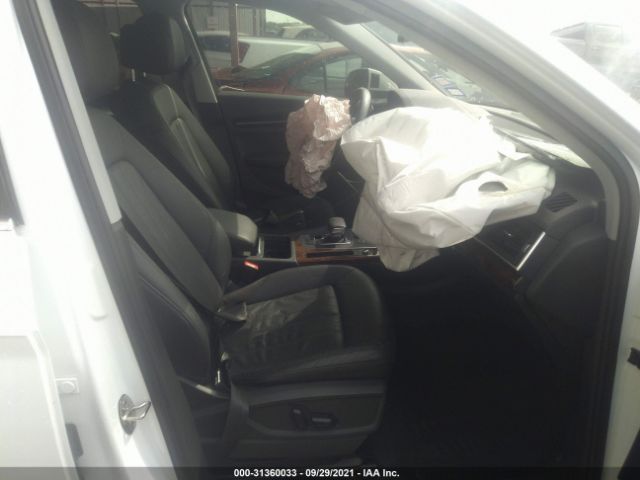 Photo 4 VIN: WA1BNAFY9J2067449 - AUDI Q5 