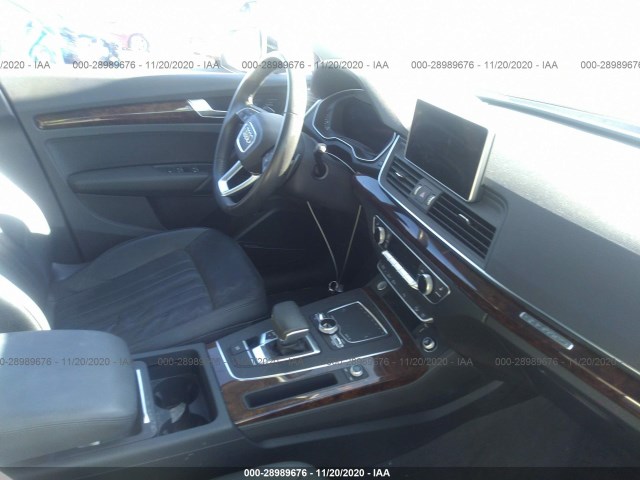 Photo 4 VIN: WA1BNAFY9J2095946 - AUDI Q5 