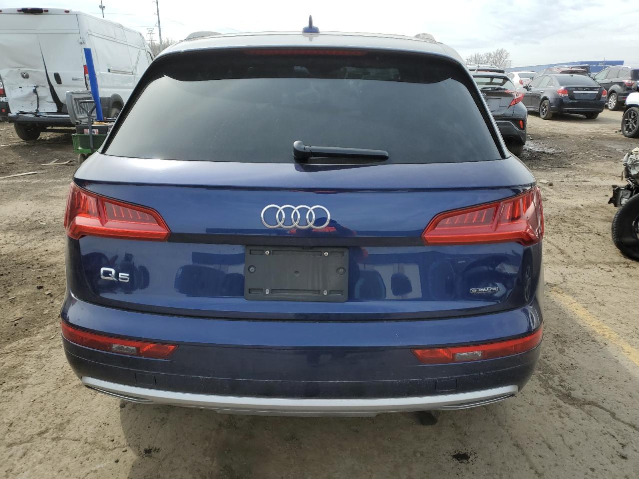 Photo 5 VIN: WA1BNAFY9K2049471 - AUDI Q5 