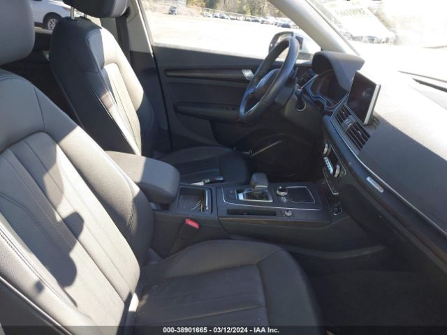 Photo 4 VIN: WA1BNBFY4J2214265 - AUDI Q5 