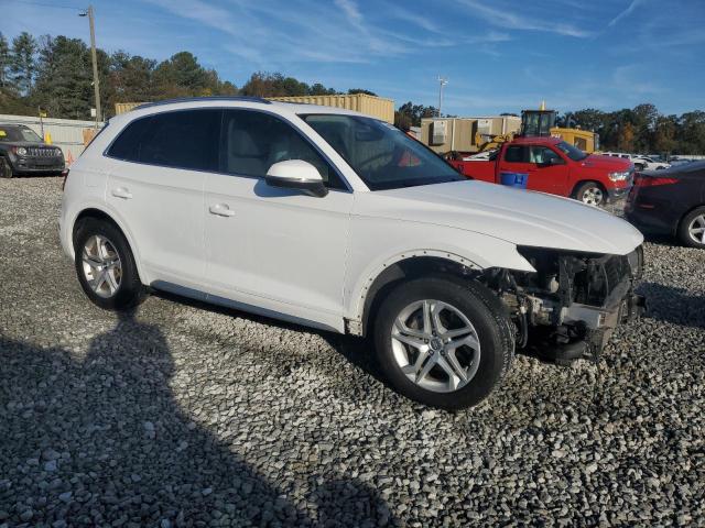 Photo 3 VIN: WA1BNBFY9J2180274 - AUDI Q5 PREMIUM 